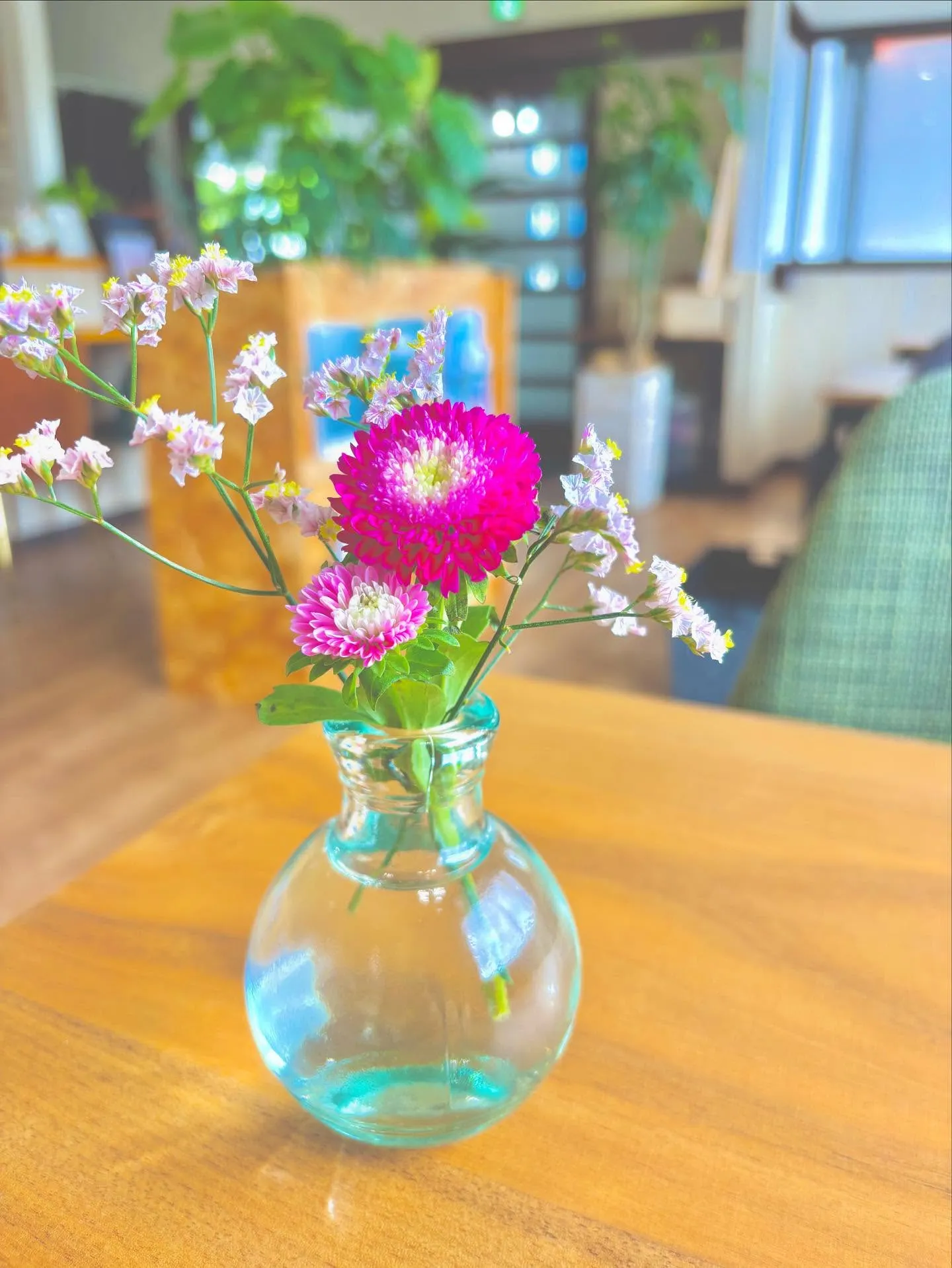 🌸店内のお花を新しくしました🌸